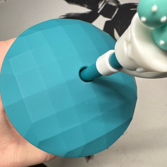 BNWT Starbucks Tumbler Matte Blue Dome Lid China Release  2022 - Picture 5 of 9